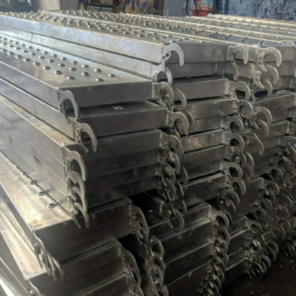 GI Anti-Skid Walkway Plank with Hook